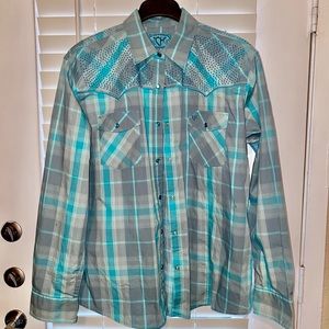 Women’s Cinch western shirt